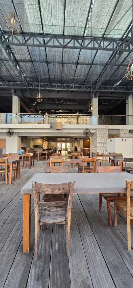 Tempat Usaha di Pantai Mutiara Cocok untuk resto dan cafe nice view