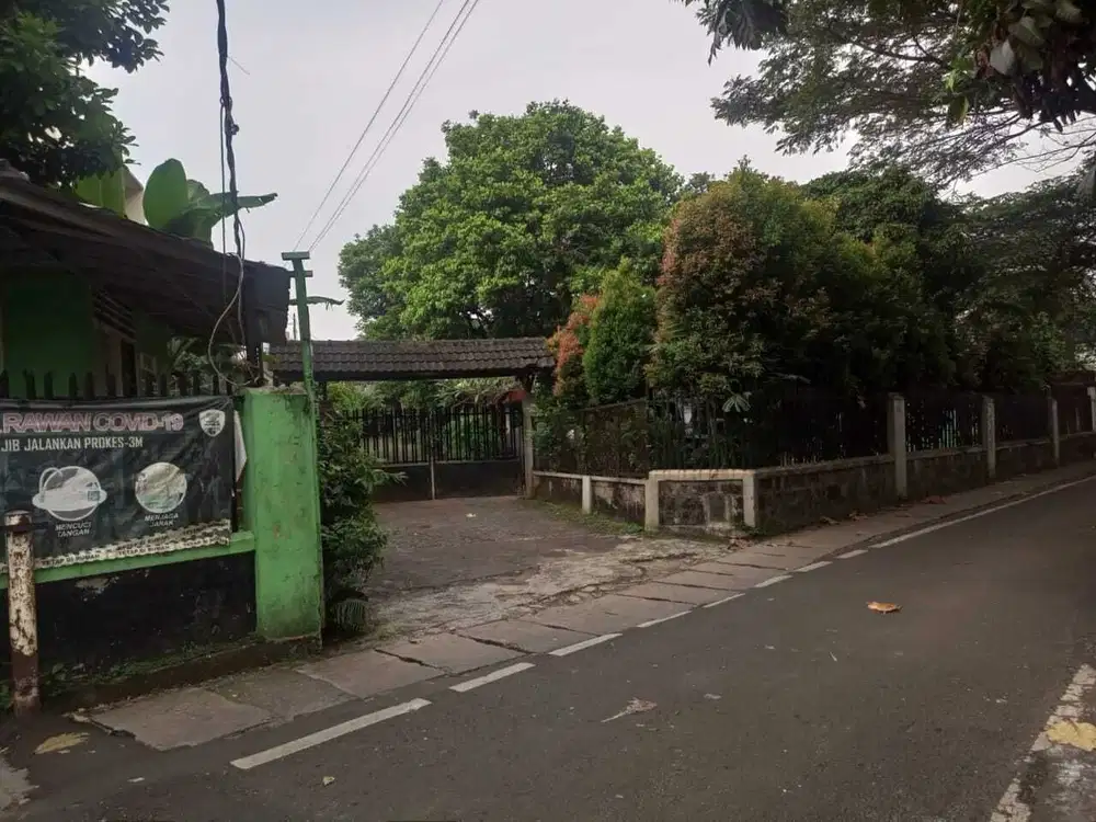 DIJUAL RUMAH 2 LANTAI KARANG TENGAH LEBAK BULUS LUAS 1.700 m2 JAKARTA