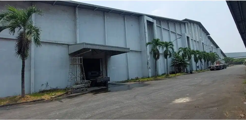 Disewakan Gudang / Pabrik Besar Kawasan MM2100 Cibitung