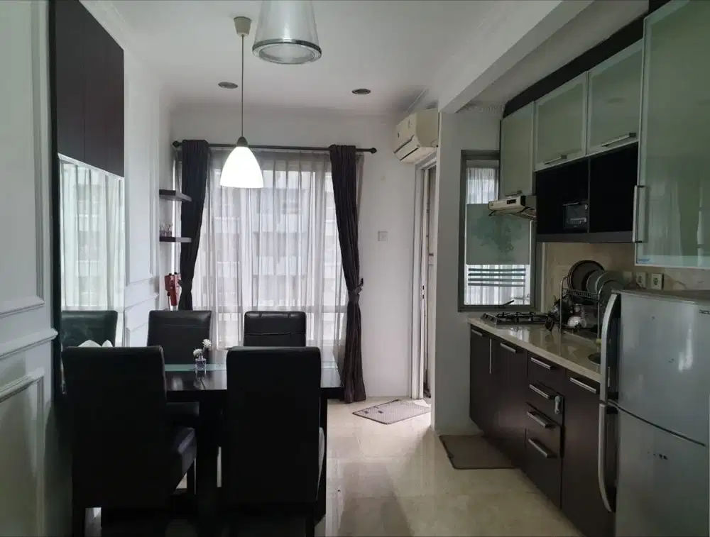 Jual Apartemen Sudirman Park 2 Bedrooms Lantai Sedang