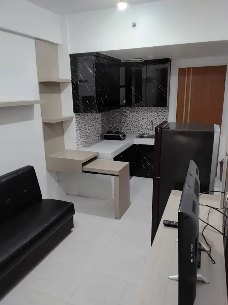 Disewakan Cepat Apartemen Puncak CBD SBY Barat dkt Graha Famili