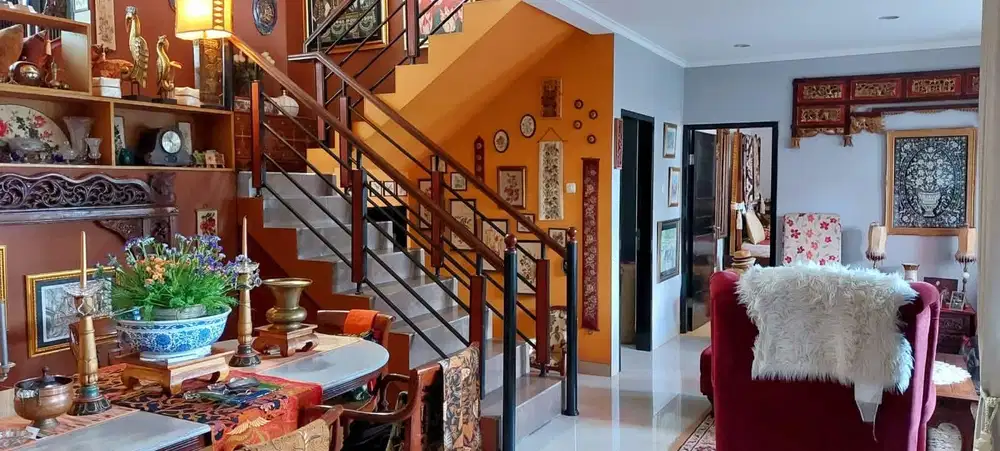 Dijual Rumah Nyaman Asri 2 lantai Siap Huni Di Gegerkalong