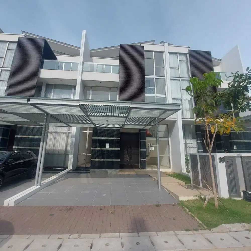 Disewakan rumah furnish 3lt di golf island pik cluster mozart 200m