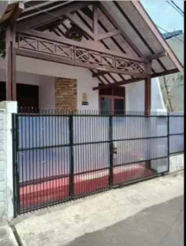 Rumah siap huni jual murah di pondok kelapa , duren sawit