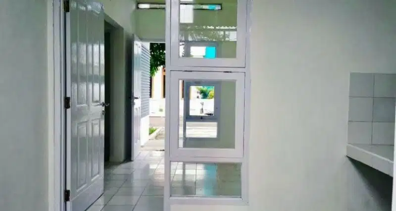 dijual minimalis di jl Sukamulya Serua indah Ciputat Tangsel