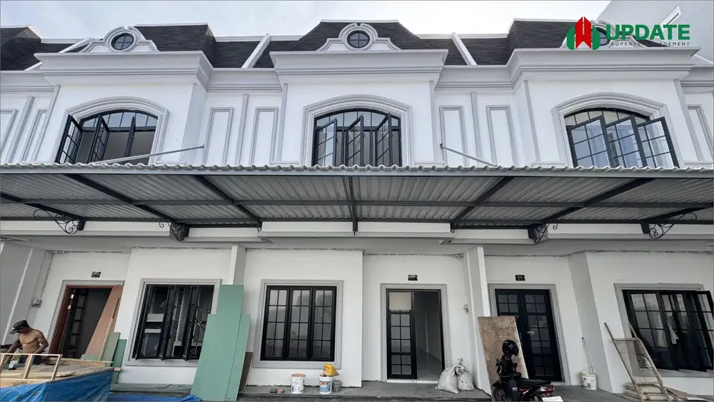 DIJUAL RUMAH DI KOMPLEK ASTON VILLAS JALAN PASAR 3 MEDAN