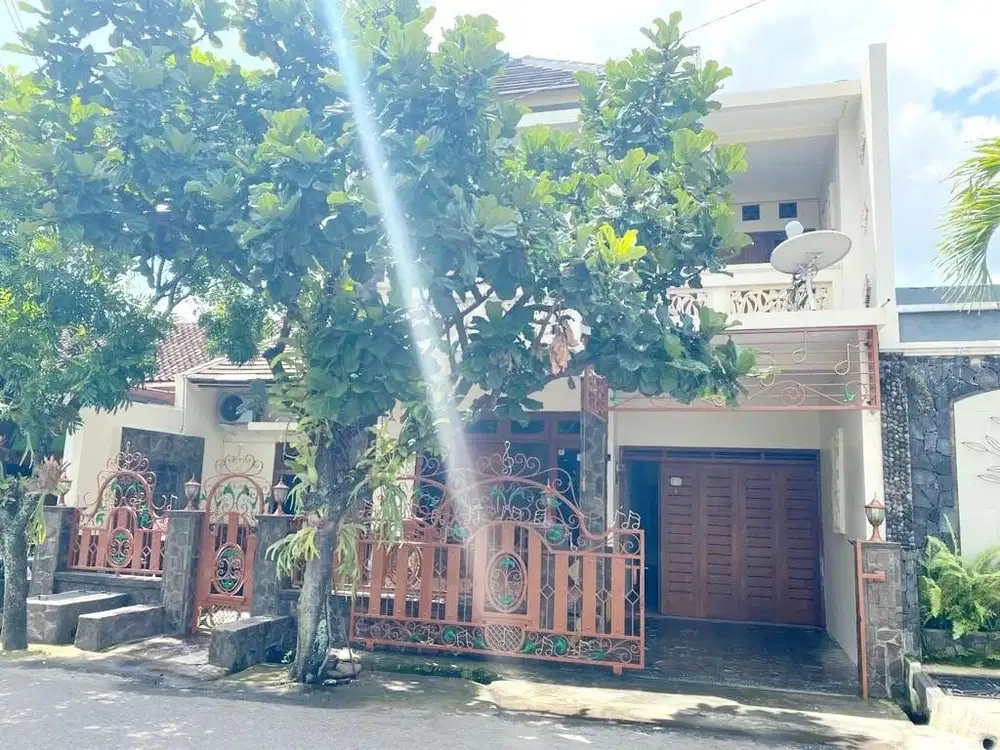 Rumah Mewah Bonus FF Dlm Kota Dkt Jl Jogja-Solo Yogyakarta
