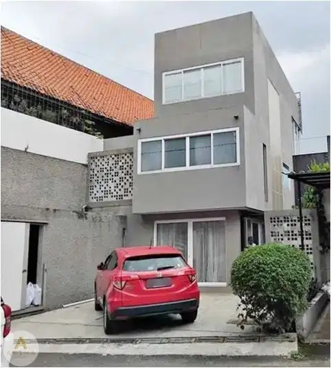 Rumah Mewah Siap Huni di Greenland Cigadung