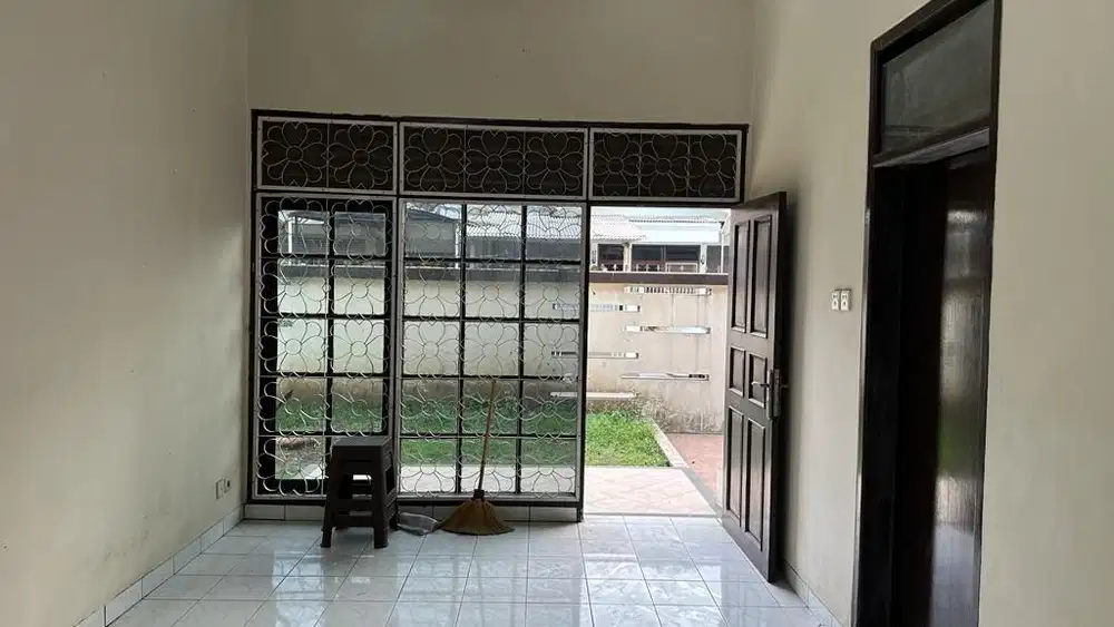 Dijual Rumah di Komplek Muara
