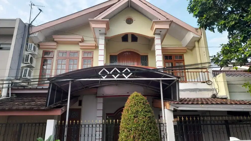 DIJUAL RUMAH MEWAH – BILLY & MOON, PONDOK KELAPA, JAKARTA TIMUR