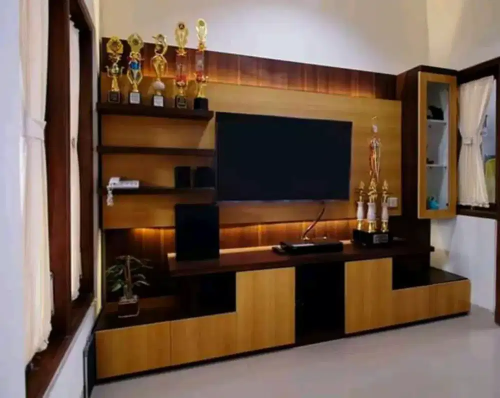 Backdrop tv minimalis