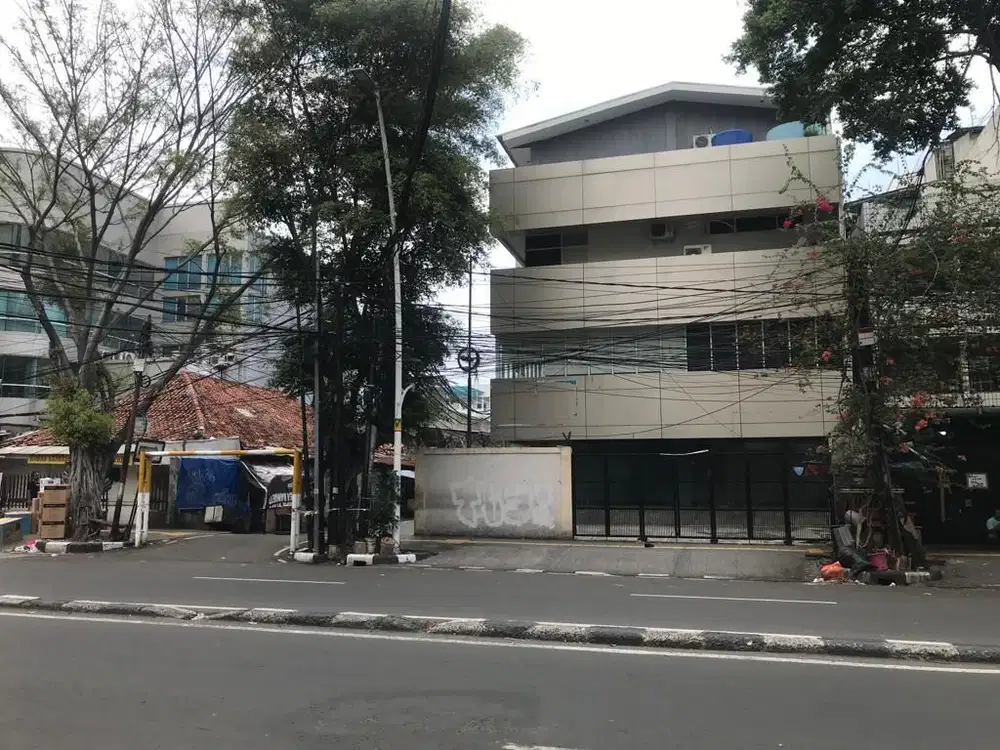 Jual 2 Unit Gedung Gandeng di Wahid Hasyim Jakarta Pusat
