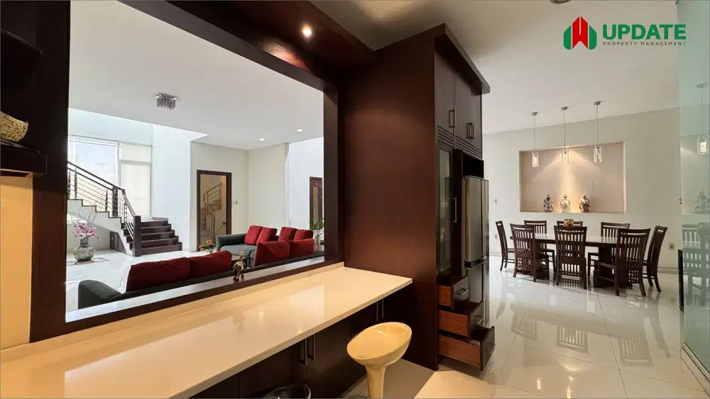 DIJUAL RUMAH DI KOMPLEK CEMARA ASRI MEDAN