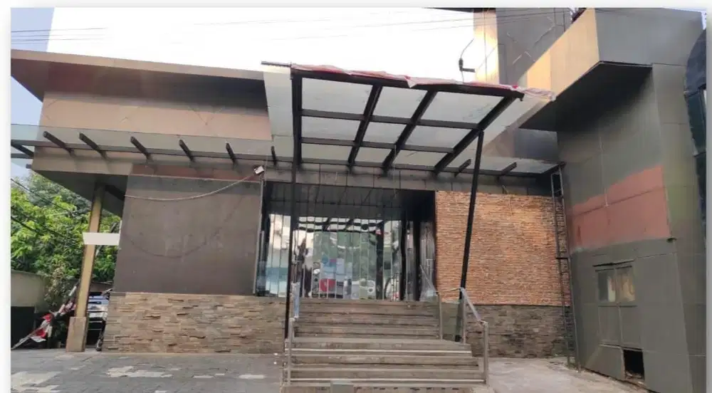 Dijual Gedung ex DRONK BAR di Jl Kemang Raya, Mampang prapatan, Jaksel