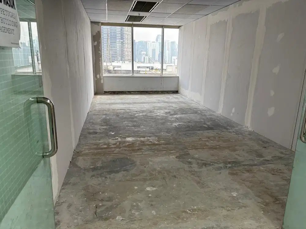 SEWA KANTOR DI JAKARTA SELATAN KUNINGAN 35M2 BARE 150K NEGO