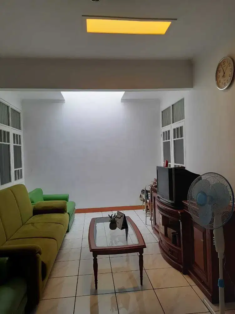 Dijual Rumah 1 1/4 lantai di Citra 2, kalideres, jakarta barat