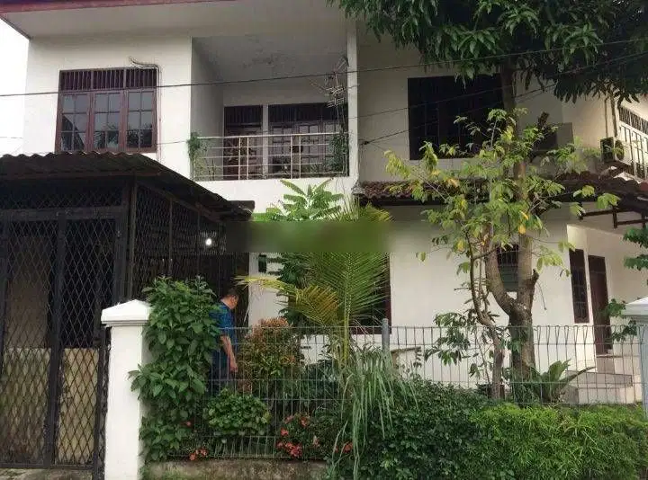 Rumah Jl. Sei Bengarun 2, Medan -R-0317