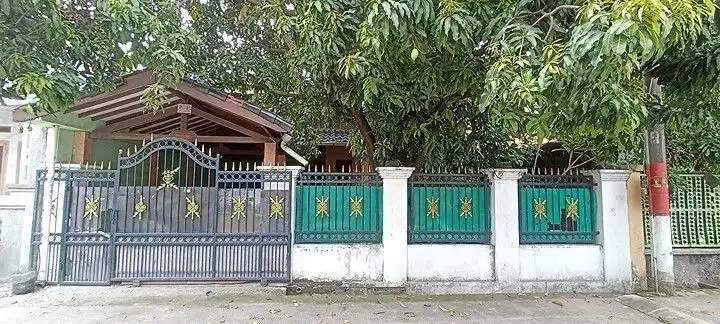 Dijual Murah Rumah Luas Di Bintara Bekasi