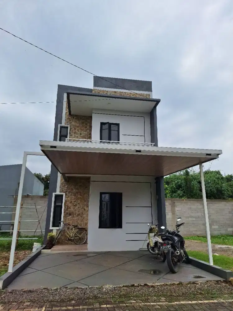 Rumah Cluster 2 Lantai Pinggir jalan, di Ciater Serpong