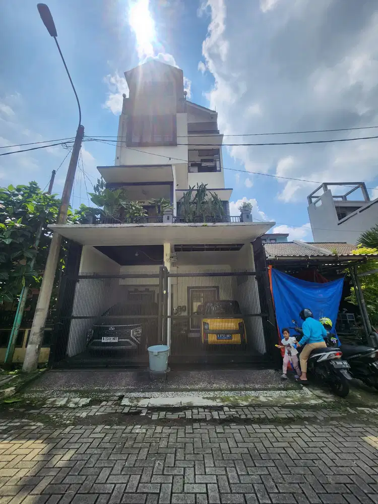 Dijual Rumah unik , siap huni  di Harmoni 2 BNR
