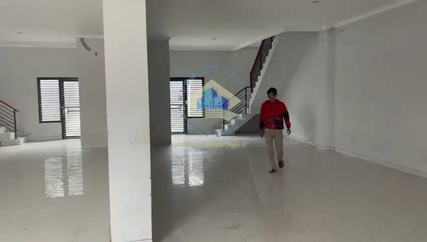 Ruko di Jl Raya Legok - Karawaci, Tangerang.