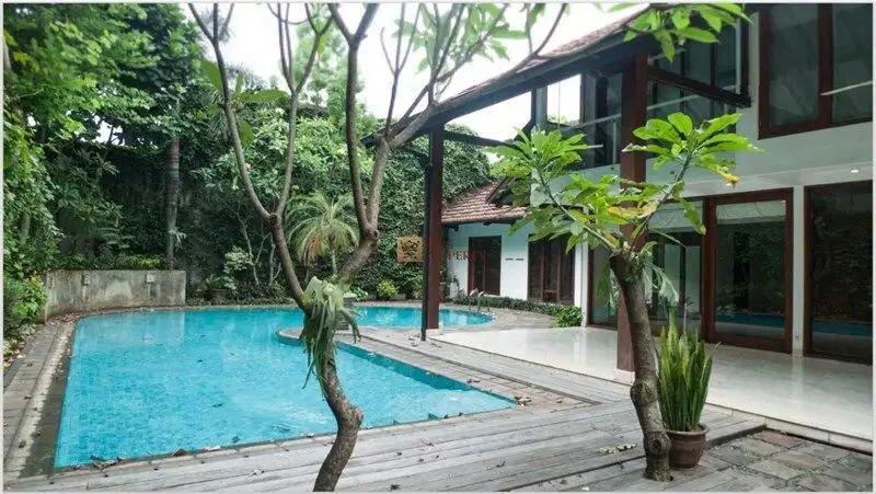 Dijual Rumah Elite Private Pool, Kemang Jl Benda Dalam Jakarta Selatan