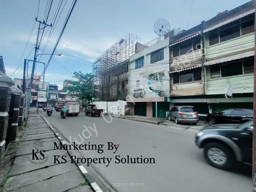 dijual 1 (satu) gedung di jl. Taman Siswa Veteran,Tengahkota Palembang