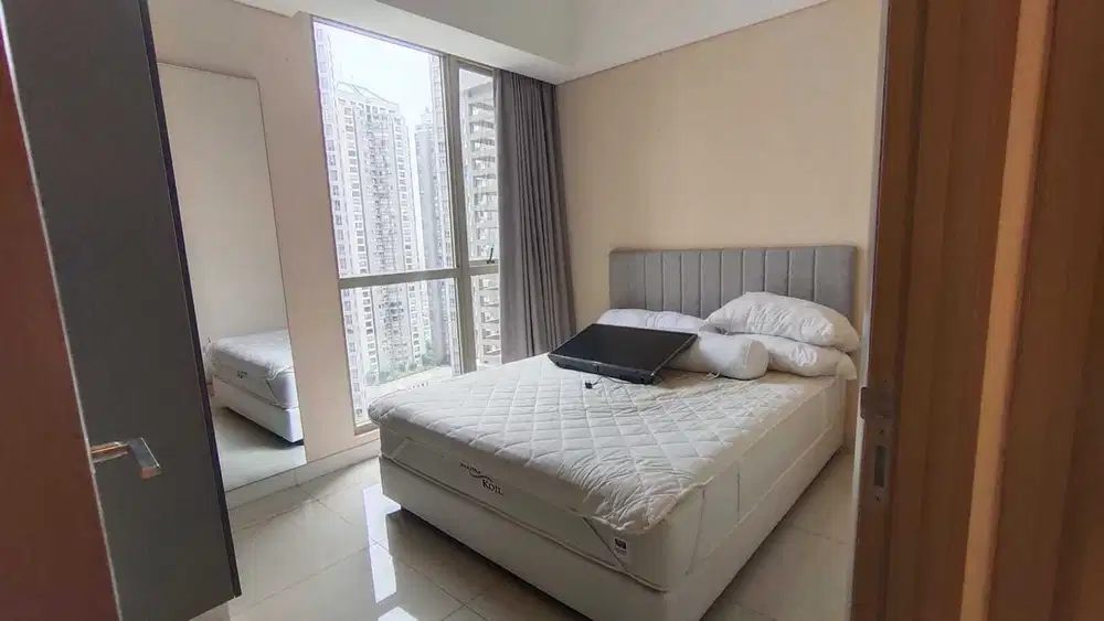 Taman Anggrek Apartement 2BR Dijual Furnished Jakarta Barat