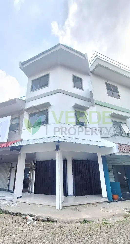 Dijual Ruko Sektor 4 Baru Selesai Renov Di Hoek Samping BSD Plaza