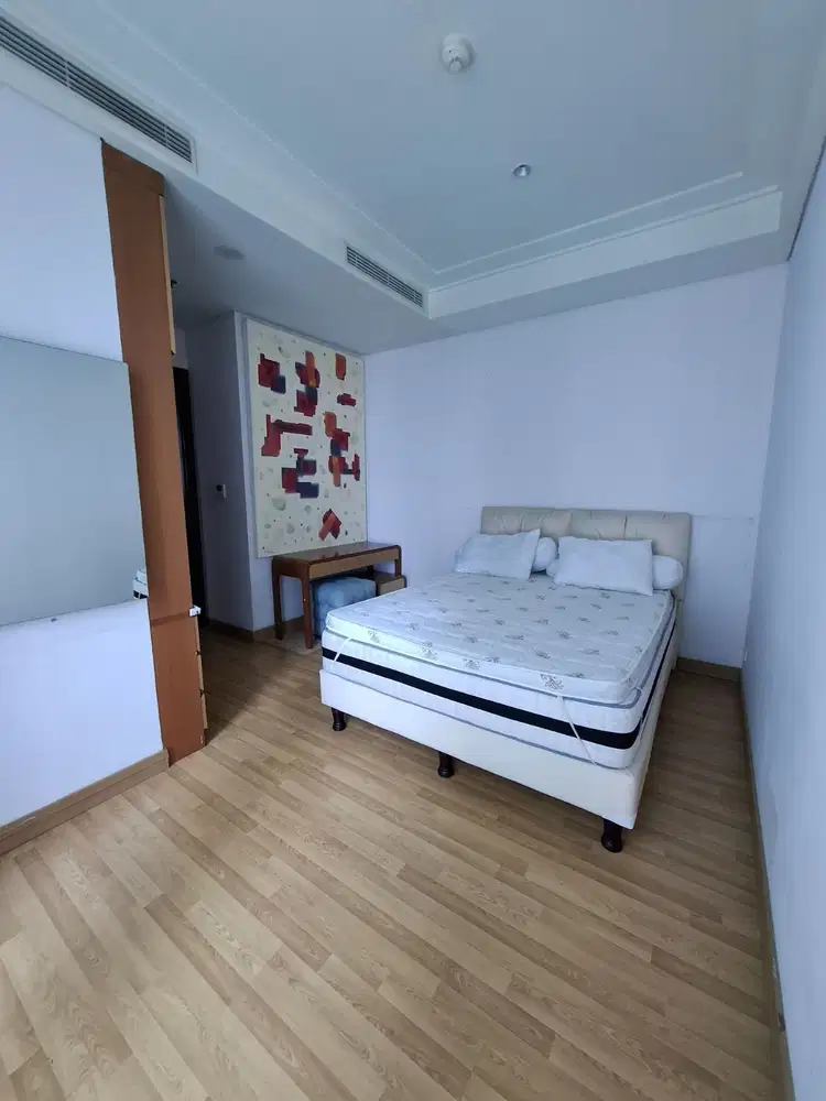 Disewakan Apartemen The Peak at Sudirman