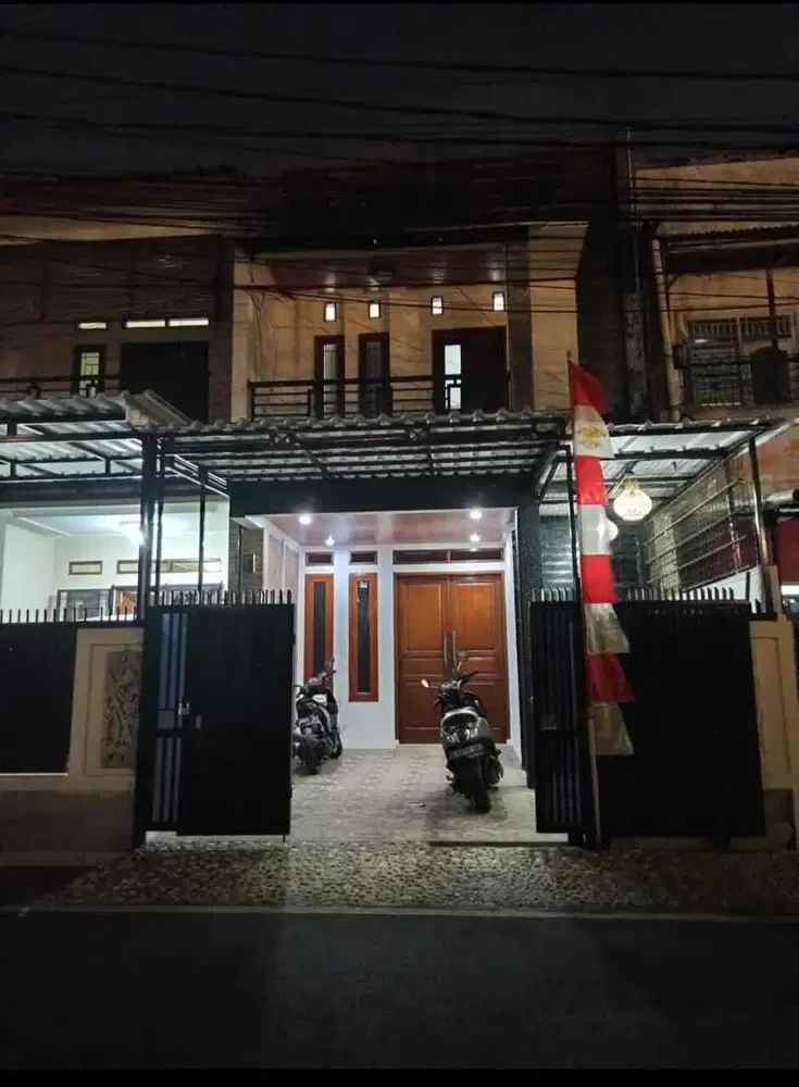 DiJual Rumah dipinggir Jalan utama Jagakarsa Jakarta Selatan