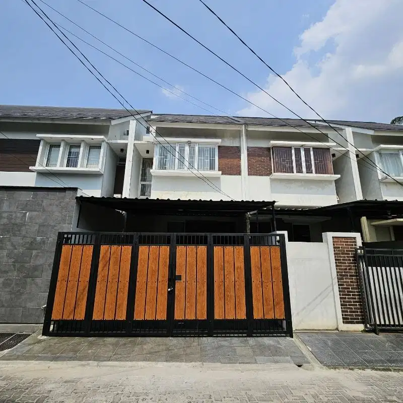 DIJUAL CEPAT RUMAH JATIWARINGIN DEKAT LRT DAN TOL  SIAP HUNI