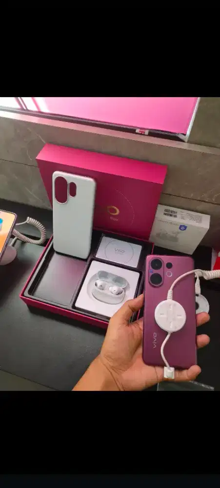 Vivo V60 5g free tws, softcase, dan VIP card