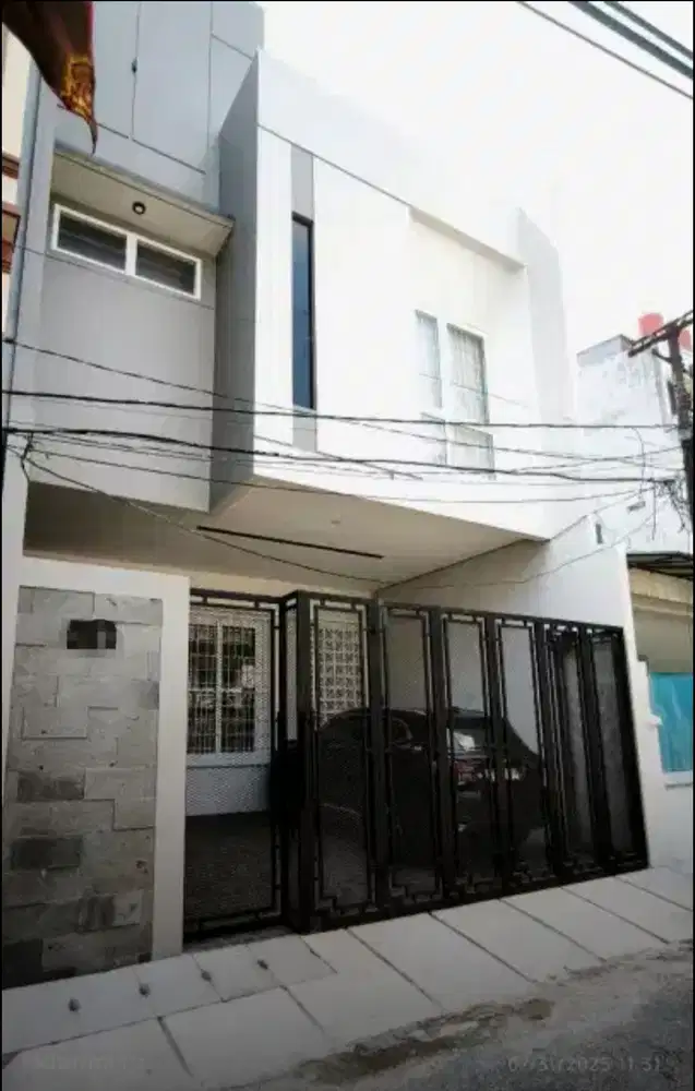 Rumah Full Bangunan Baru Siap Huni di Pademangan Timur.