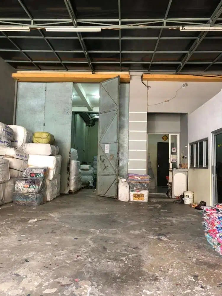 Disewa murah gudang elang laut tahap 1&2 PIK