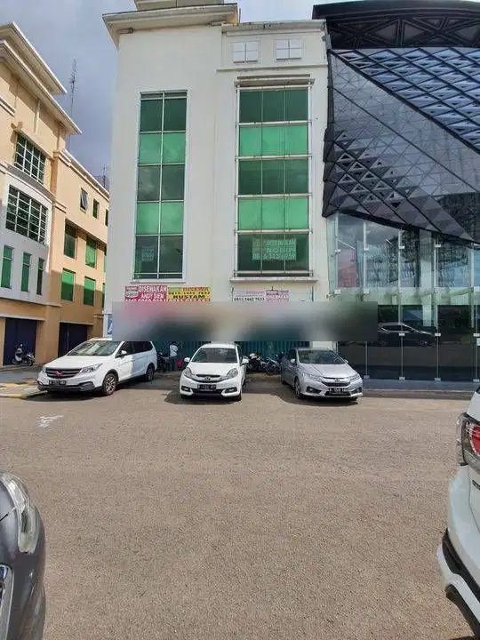 Ruko Gandeng Hoek Mangga Dua Square Jakarta Utara -R-0195