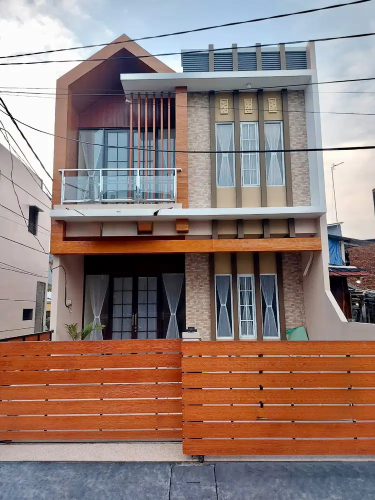 Rumah Baru Fresh di Pondok Cipta Bintara Dekat ke KRL Cakung & Kranji