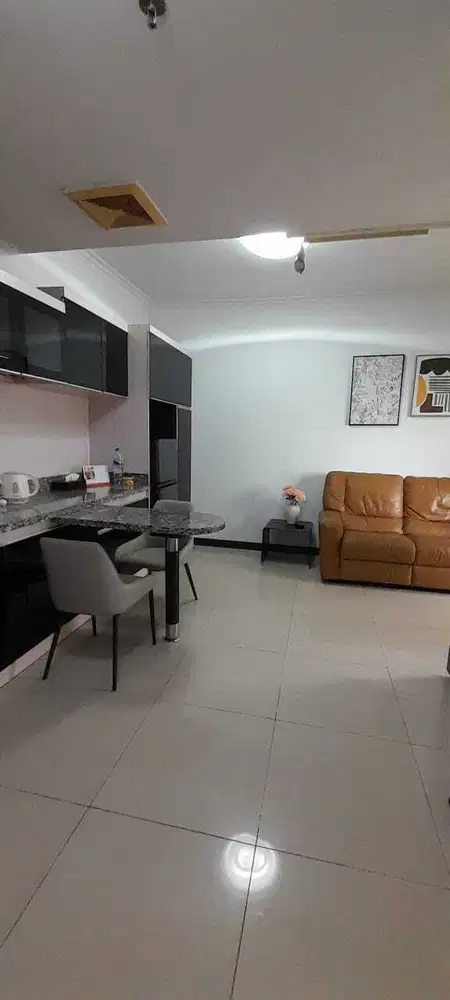 SEWA apartemen Waterplace, 2 BR, Furnish, TWR B, Surabaya Barat