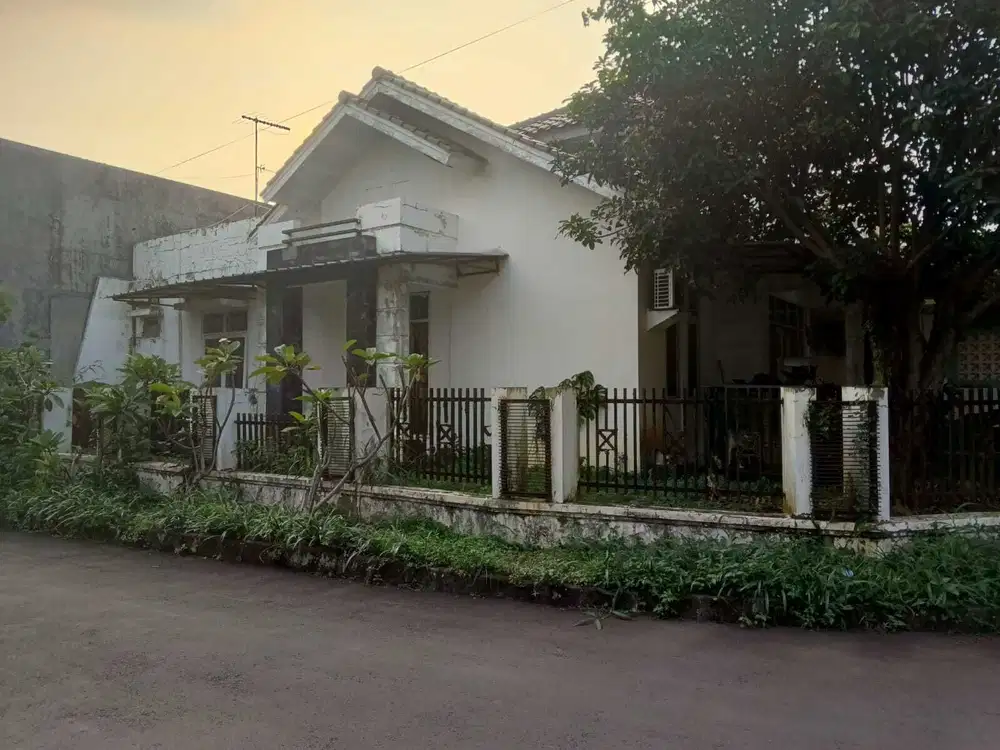 JUAL SEGERA RUMAH HOEK 1 LANTAI, HADAP TIMUR, TAMAN YASMIN, BOGOR