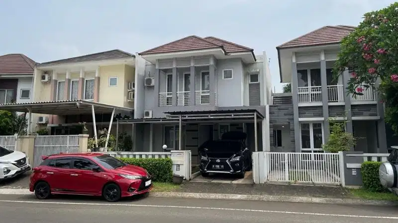 RUMAH DI BOULEVARD WEST COVINA KOTA WISATA