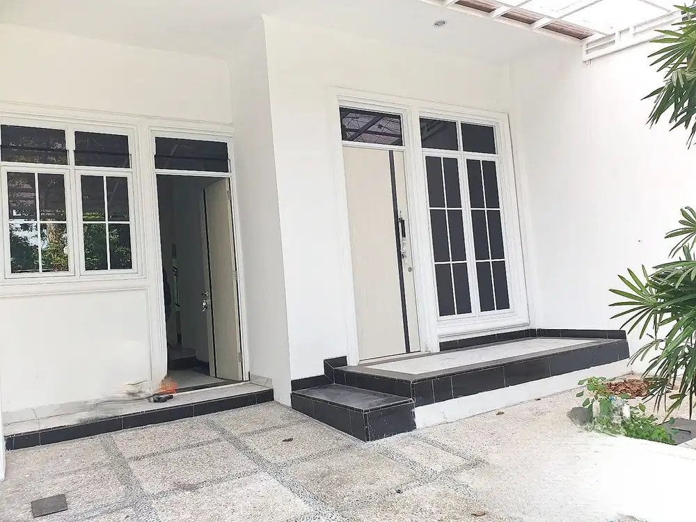 Rumah 3 Lantai di Sunter, Jakarta Utara