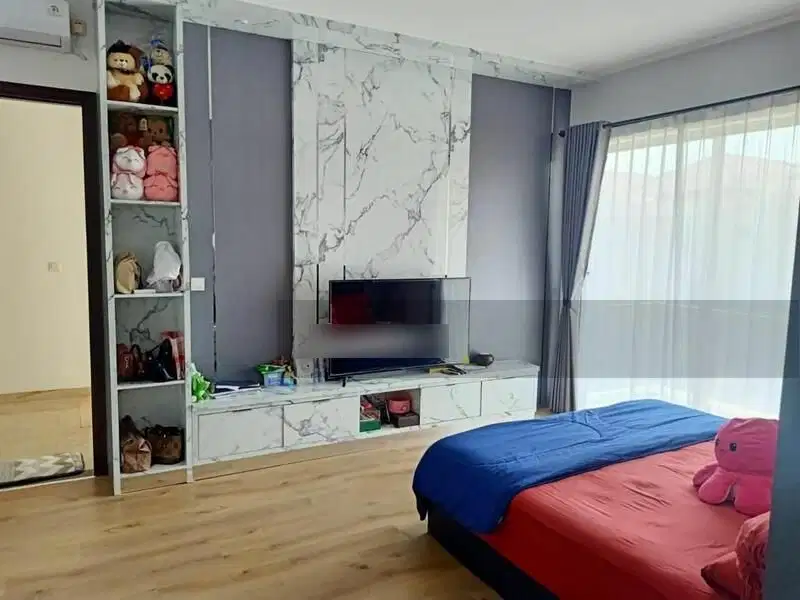 Dijual Rumah Golf Island 8x20 Utara Furnish Renov Rapi Siap Huni