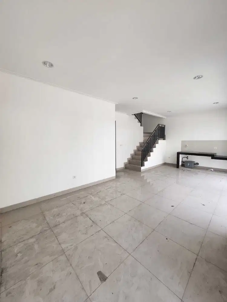 Dijual Rumah Pik 2 8x10 Termurah dan kondisi Brand New