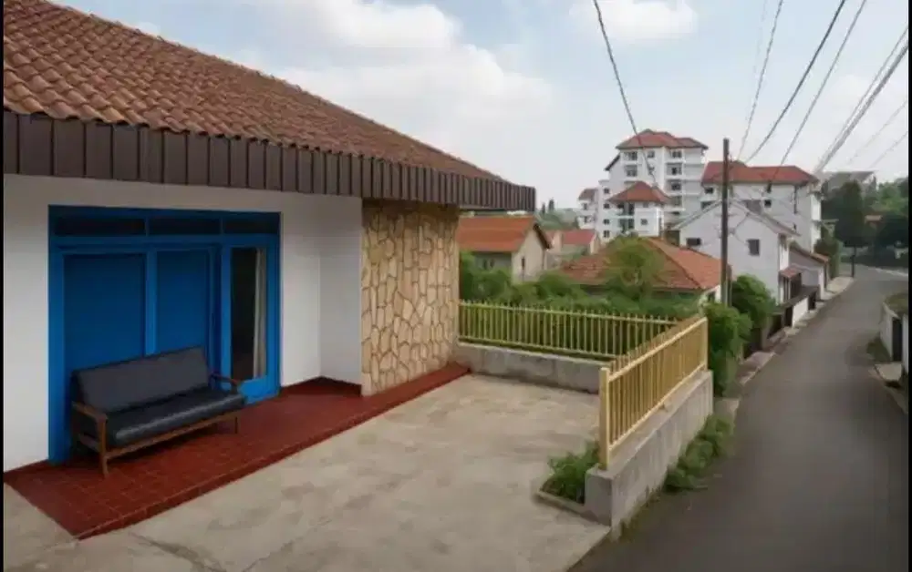 Rumah Lama di Dago Dekat Hotel Sheraton Cocok Untuk Kosan