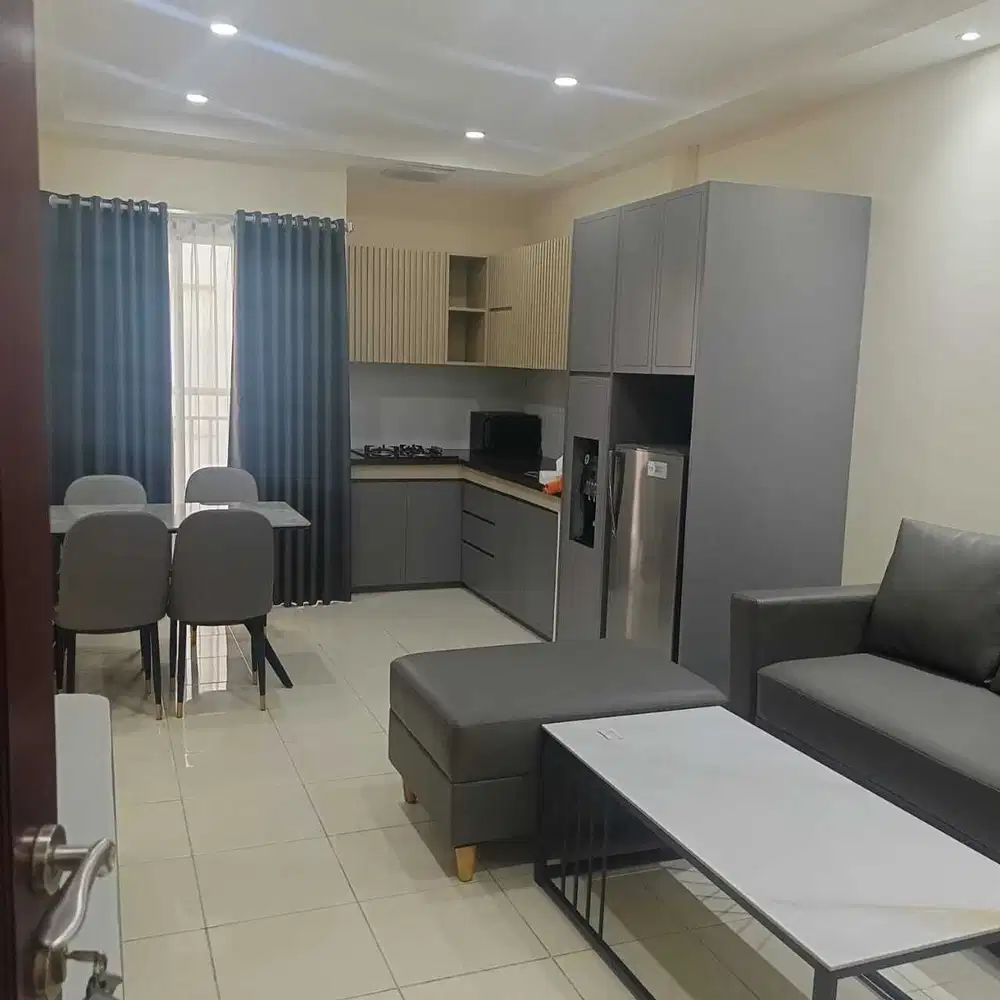 3BR+1 Furnished Apartemen Mediterania Garden 2 - Mall Central Park