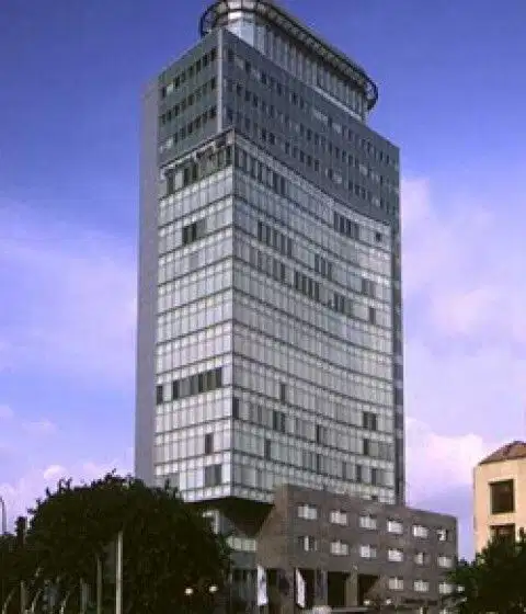 SEWA RUANG KANTOR DEUTSCHE BANK