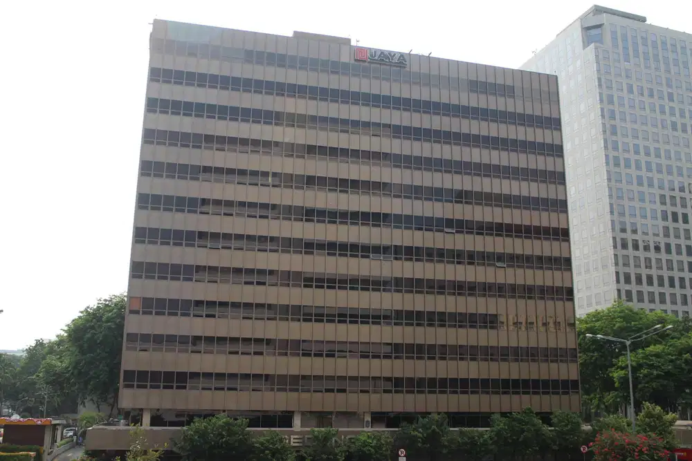 SEWA RUANG KANTOR GEDUNG JAYA M.H THAMRIN