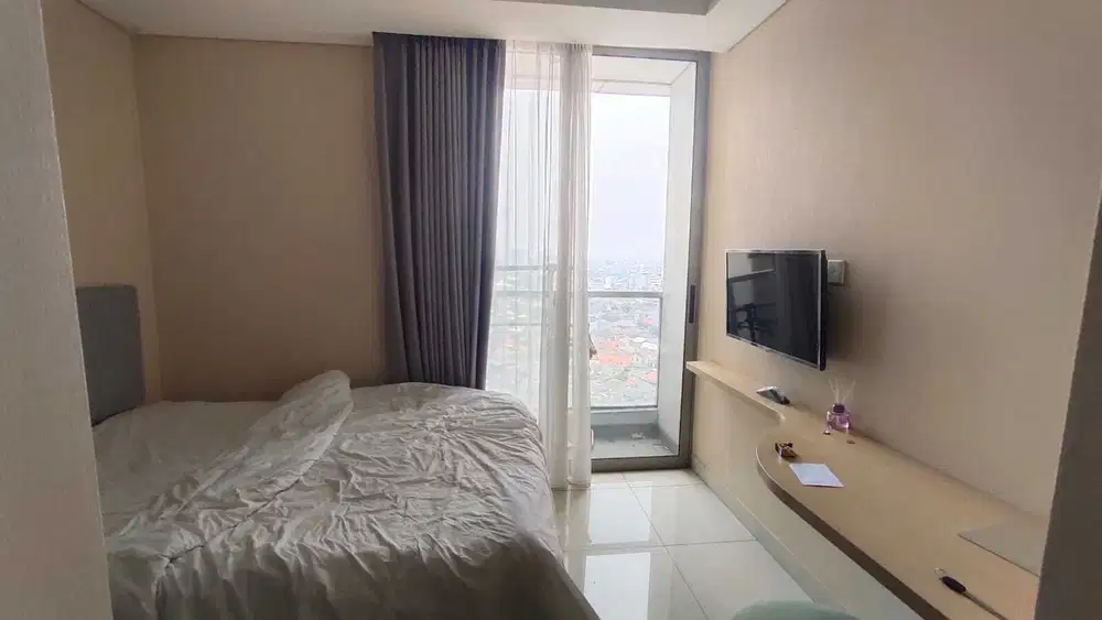 Taman Anggrek Apartement Studio Furnished Jakarta Barat