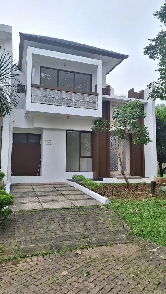 Dijual Rumah Sudut Di The Green Cluster Blossom Ville BSD