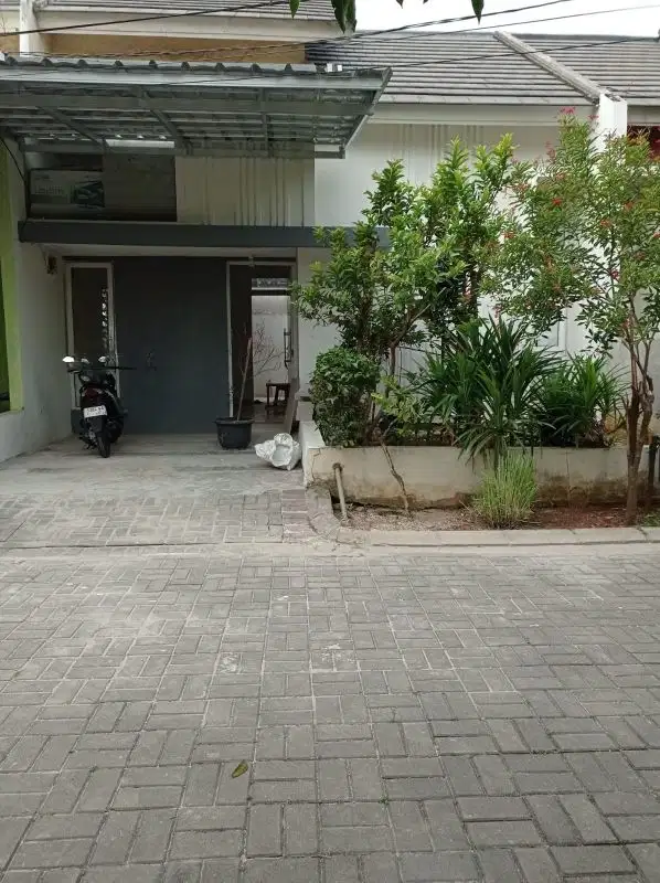 Dijual Cepat Rumah Golden City Tangerang ( 7 x12 m)